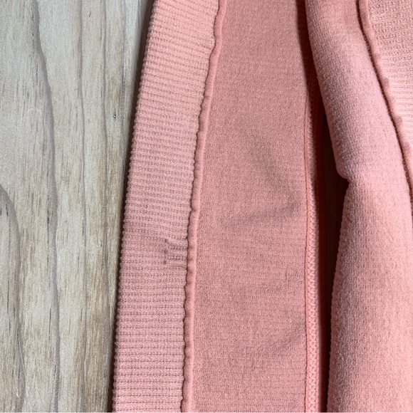 NWOT Ribbed Halter Bralette - Picture 9 of 9